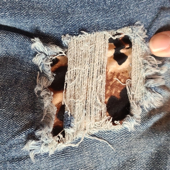 High Waisted Jean Shorts with leopard print under rips - Picture 2 of 6